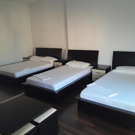 Hotel Yjet Pogradec Luaran gambar